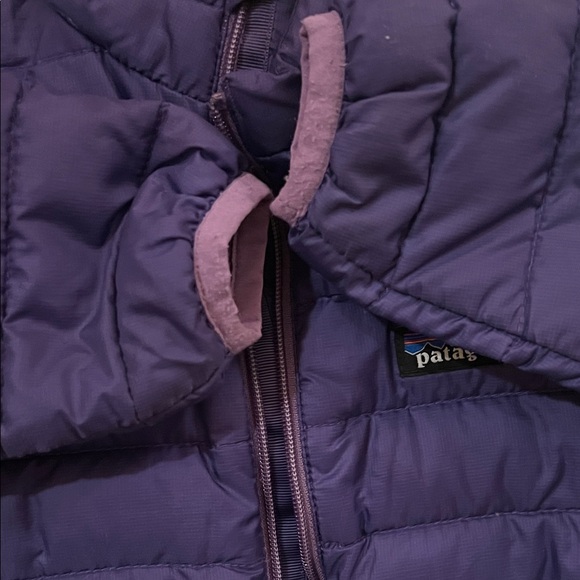 Patagonia baby down sweater 3-6mos - Picture 3 of 6